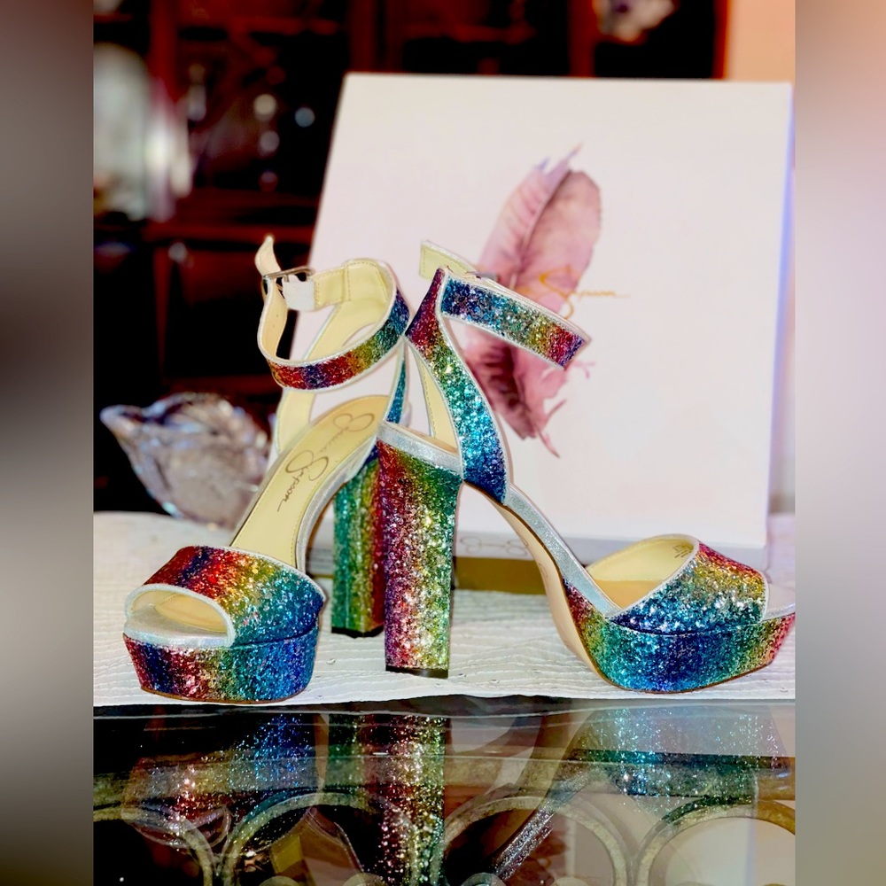 Jessica Simpson Platform Heels * SIZE 8 1/2 *